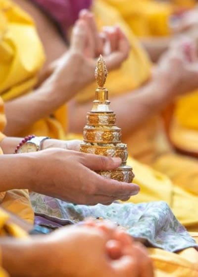 Die Vereinigung von Sutra und Tantra Vajrayana